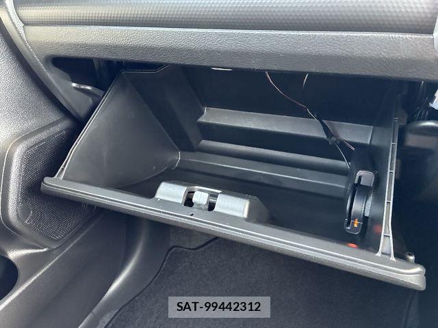 Suzuki X BEE 2019-04 7227537-15