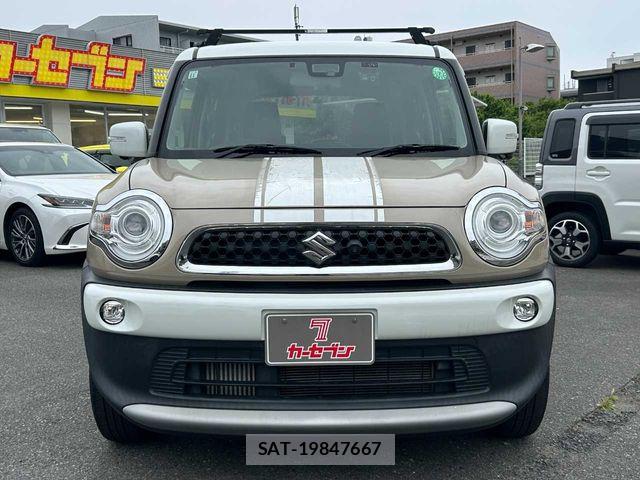 Suzuki X BEE 2018-03 7252926-29