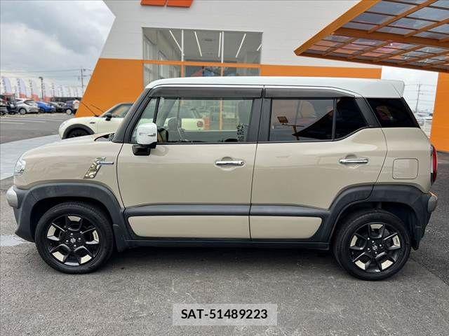 Suzuki X BEE 2018-11 7360593-10