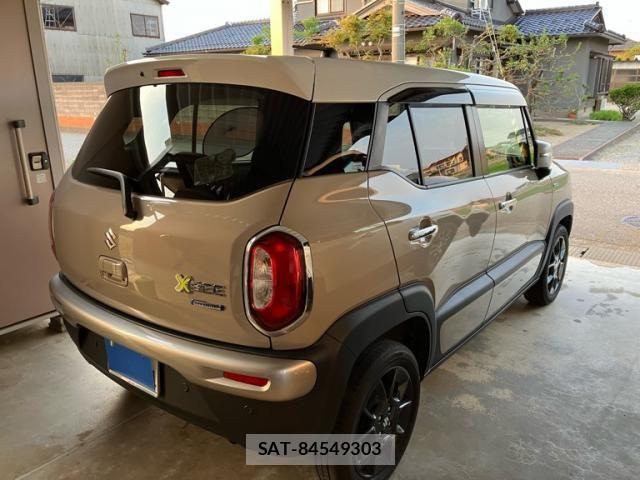 Suzuki X BEE 2022-06 7394984-5