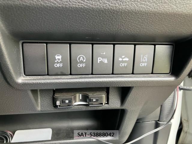 Suzuki X BEE 2018-10 7394985-13