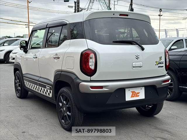Suzuki X BEE 2018-05 7459019-12