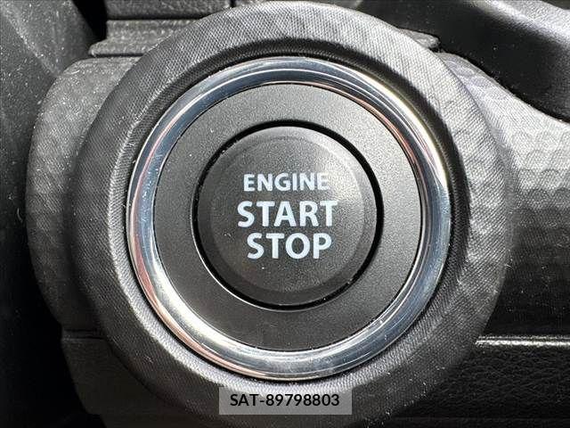 Suzuki X BEE 2018-05 7459019-24