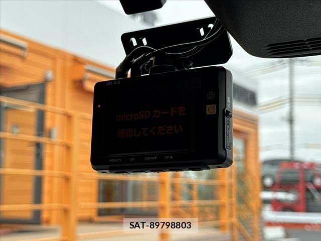 Suzuki X BEE 2018-05 7459019-4