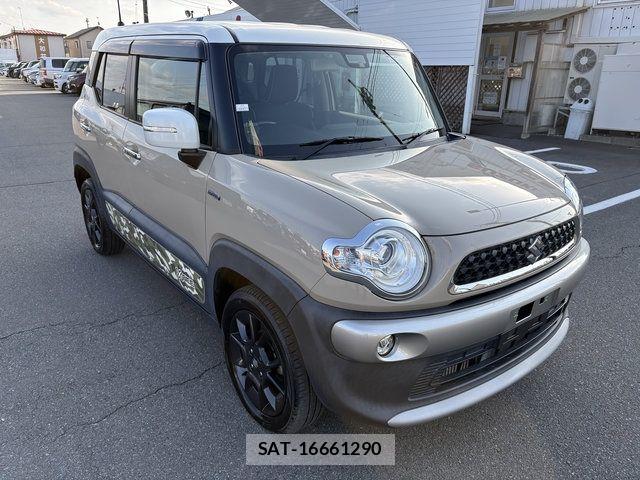 Suzuki X BEE 2018-10 7459020-2