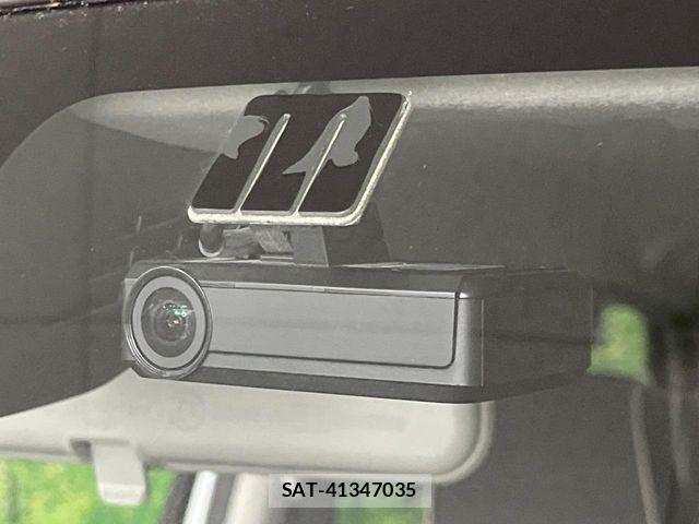 Suzuki X BEE 2018-02 7459018-6