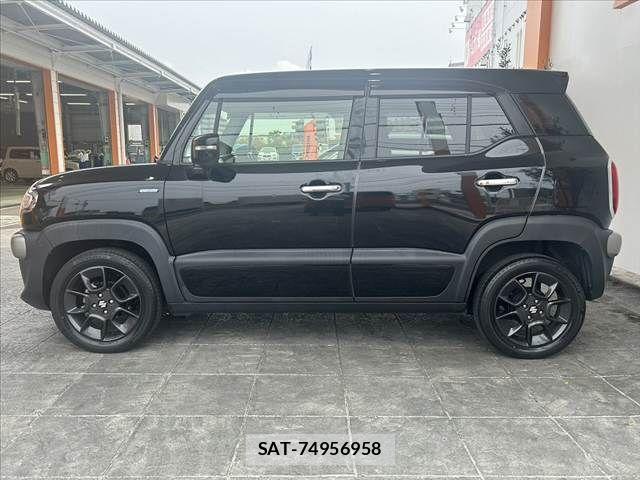 Suzuki X BEE 2021-02 7621524-11