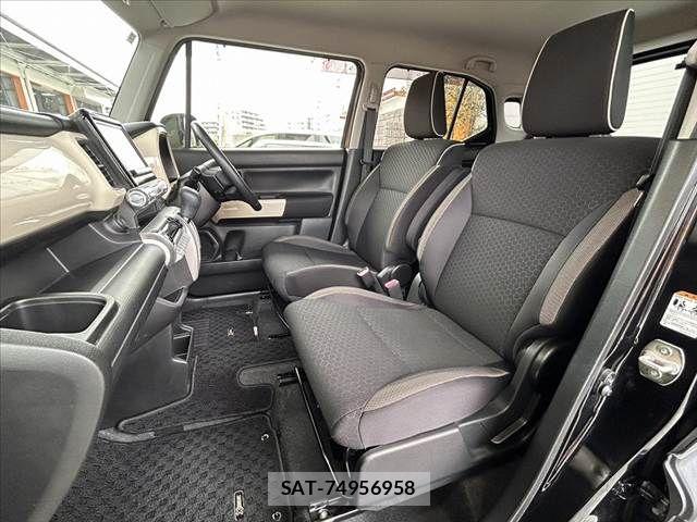 Suzuki X BEE 2021-02 7621524-16