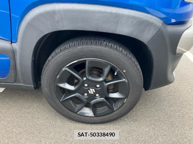 Suzuki X BEE 2018-01 7621527-2