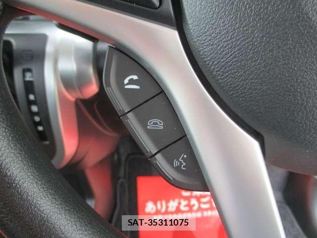 Suzuki X BEE 2018-09 8039361-20