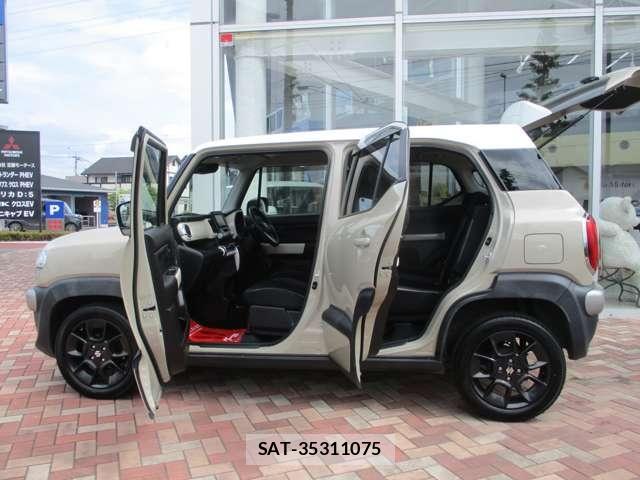 Suzuki X BEE 2018-09 8039361-5
