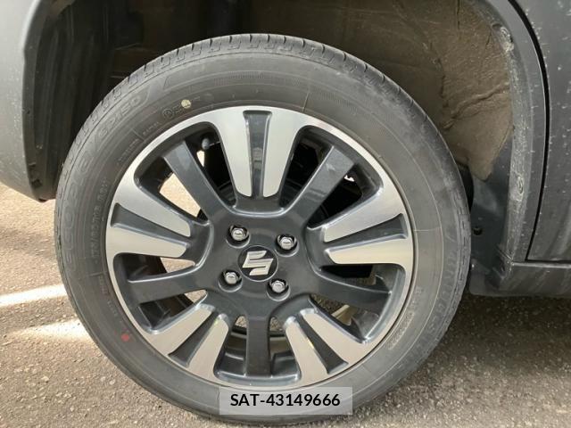 Suzuki X BEE 2023-03 8102889-4