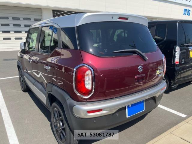 Suzuki X BEE 2019-08 8232512-3