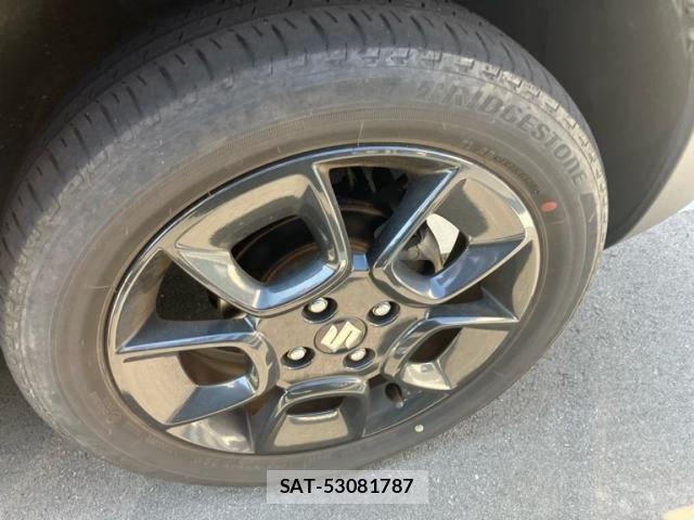 Suzuki X BEE 2019-08 8232512-6