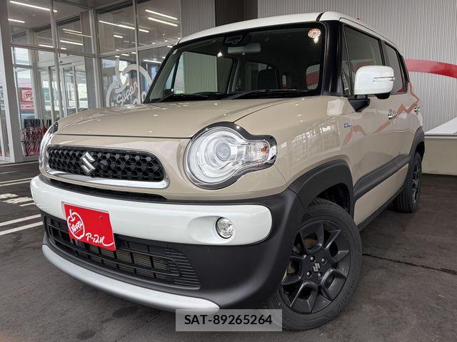 Suzuki X BEE 2018-09 8247240-0