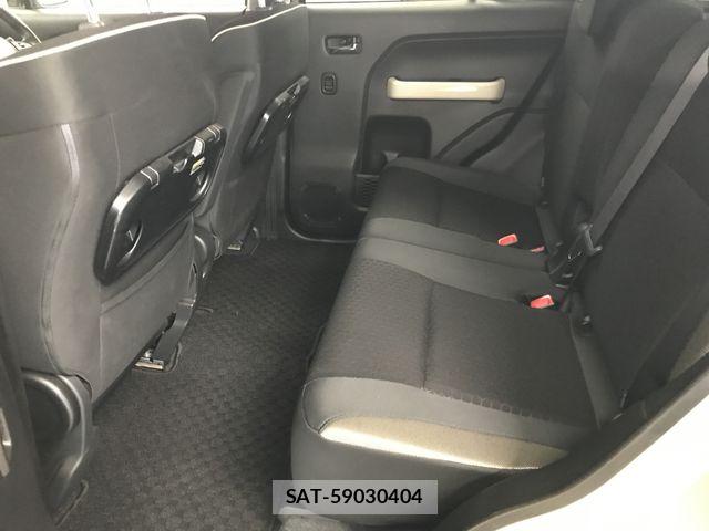 Suzuki X BEE 2018-10 8318260-10