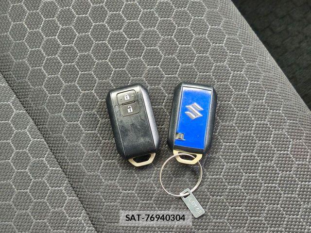 Suzuki X BEE 2019-07 8318258-17