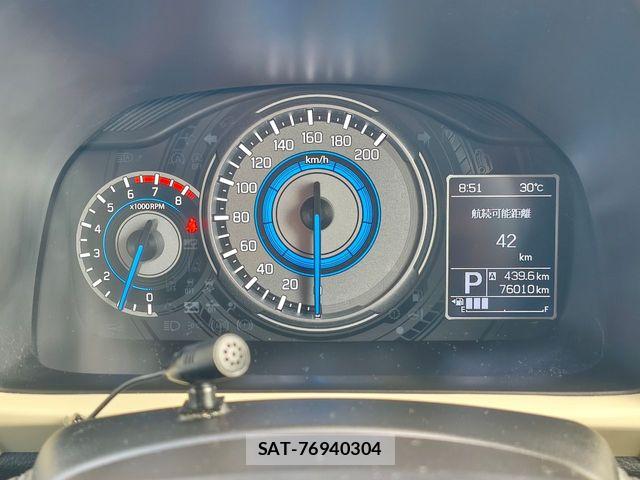 Suzuki X BEE 2019-07 8318258-18