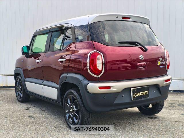 Suzuki X BEE 2019-07 8318258-1