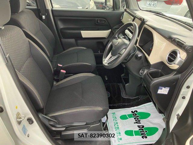 Suzuki X BEE 2019-01 8318259-11