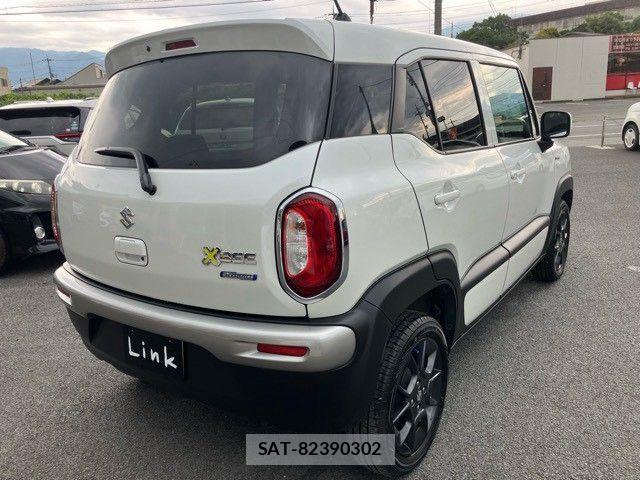 Suzuki X BEE 2019-01 8318259-5