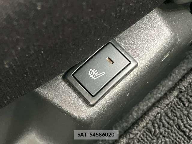 Suzuki X BEE 2018-06 8369916-6