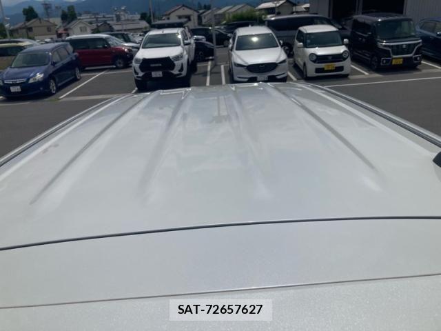 Suzuki X BEE 2018-02 8369919-4