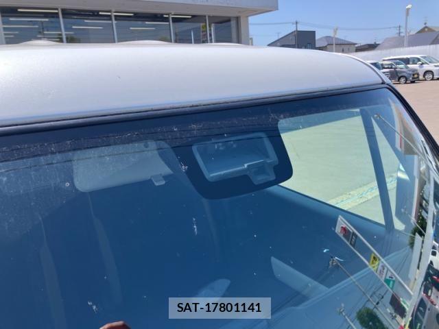 Suzuki X BEE 2018-02 8369917-9