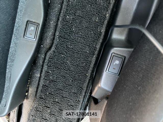 Suzuki X BEE 2018-02 8369917-15