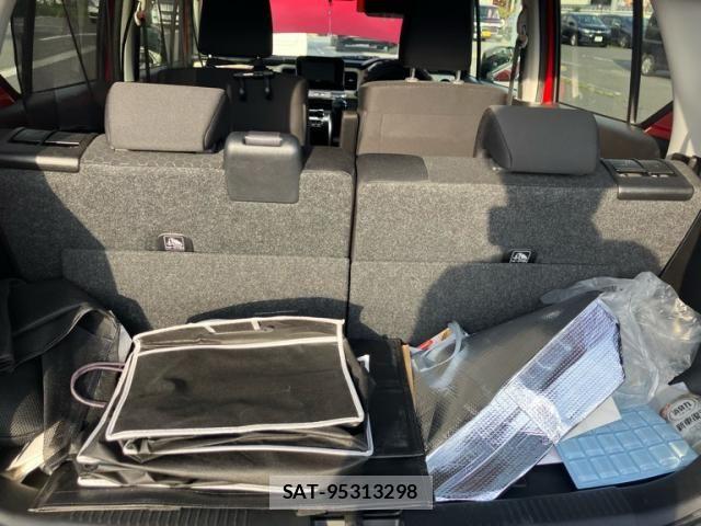 Suzuki X BEE 2018-02 8372419-19