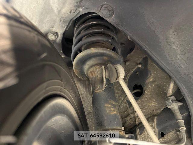 Suzuki X BEE 2018-08 8439148-19