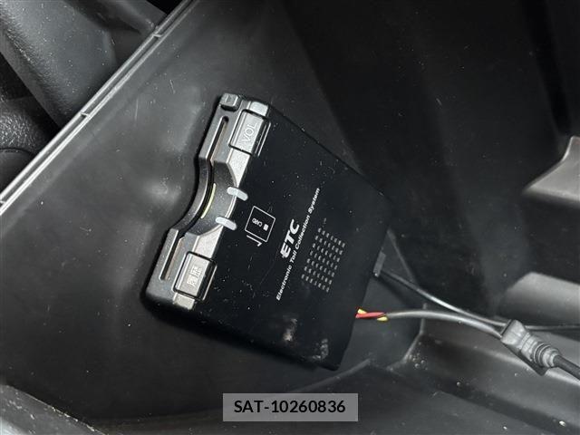 Suzuki X BEE 2019-08 8564187-21