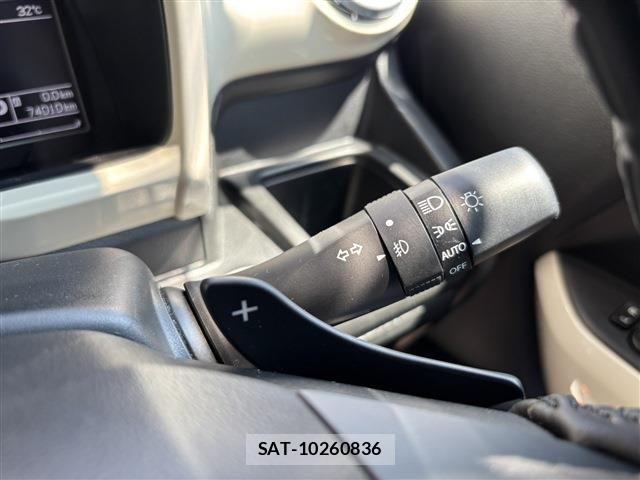 Suzuki X BEE 2019-08 8564187-23