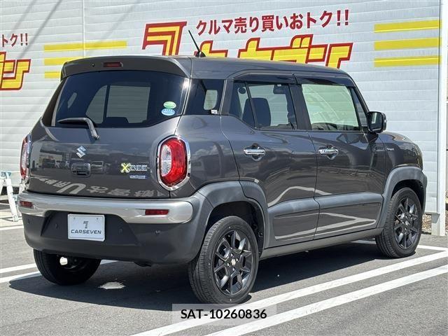 Suzuki X BEE 2019-08 8564187-2