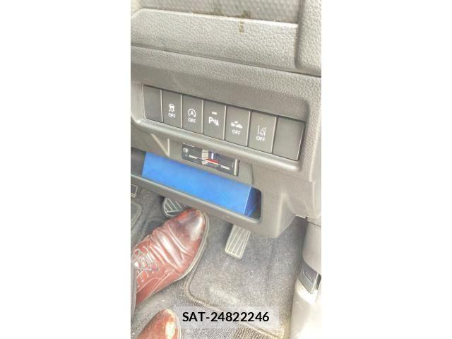 Suzuki X BEE 2024-04 8564186-17