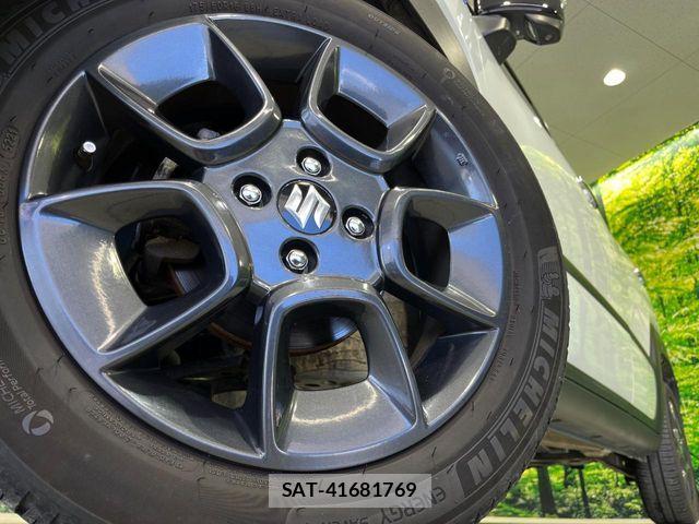 Suzuki X BEE 2019-07 8667197-12