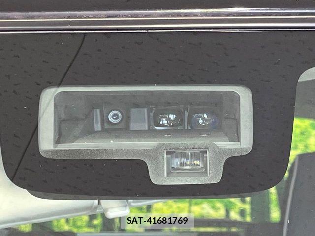 Suzuki X BEE 2019-07 8667197-5