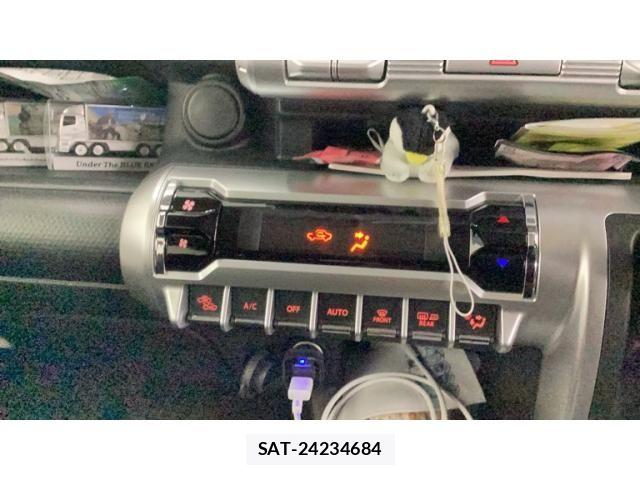 Suzuki X BEE 2023-04 8747009-13
