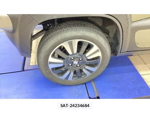 Suzuki X BEE 2023-04 8747009-6
