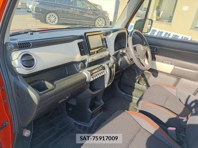Suzuki X BEE 2018-09 8747012-10
