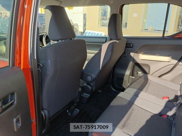 Suzuki X BEE 2018-09 8747012-12
