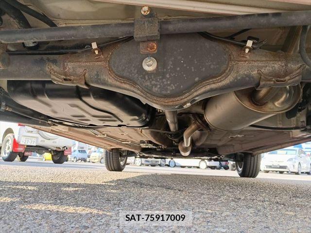 Suzuki X BEE 2018-09 8747012-7