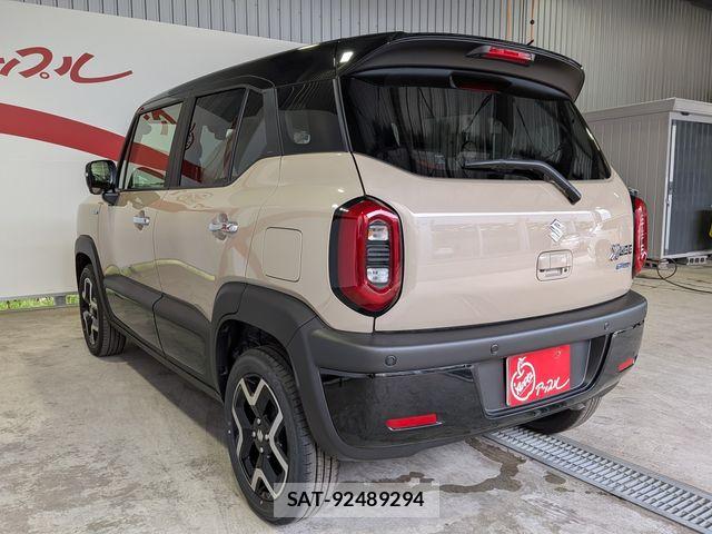 Suzuki X BEE 2026-02 8797991-2