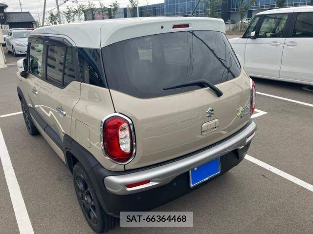 Suzuki X BEE 2022-05 8851163-3