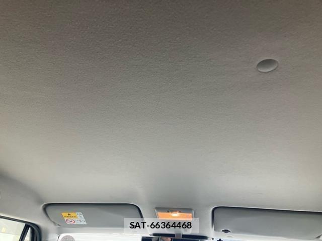 Suzuki X BEE 2022-05 8851163-8