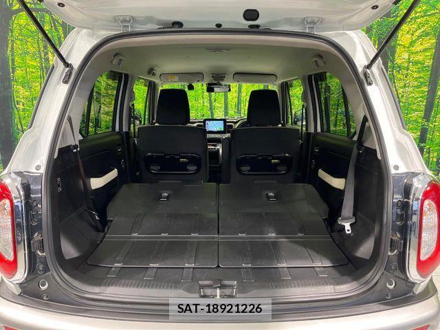 Suzuki X BEE 2018-08 8872453-9