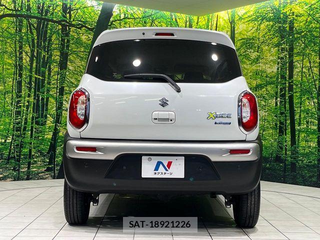 Suzuki X BEE 2018-08 8872453-14