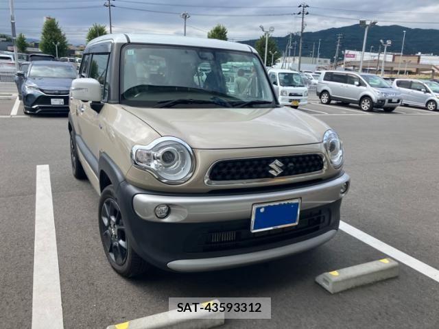 Suzuki X BEE 2017-12 8883088-1