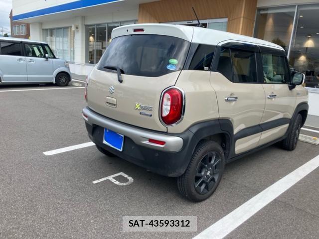 Suzuki X BEE 2017-12 8883088-2