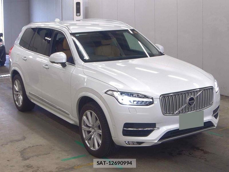Volvo XC90 2016-02 8143312-0